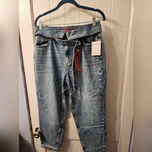 Guess straight fit women's jeans. Size 8